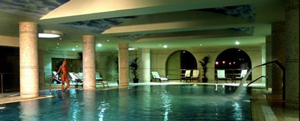 http://www.riviera.com.mt/Portals/13/images/spa/img-indoorpool.jpg